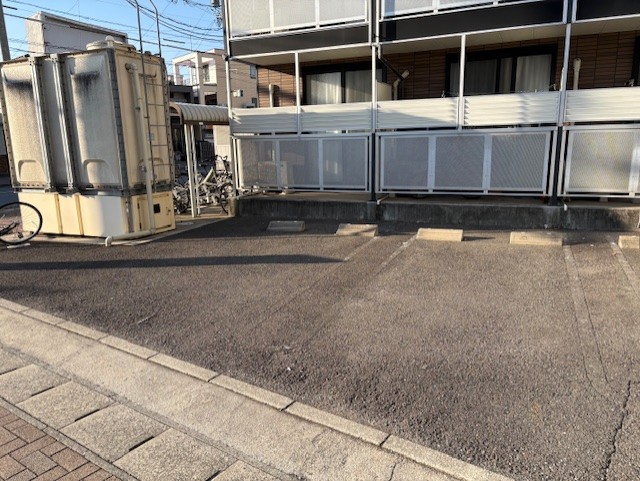 ＪＰタワー名古屋駐車場 ＫＩＴＴＥ名古屋直結３~６階予約制タイムズのB