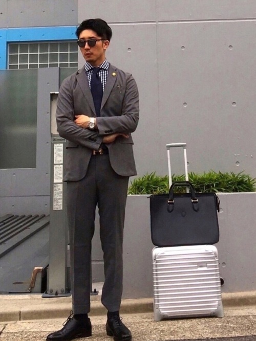 ユニクロ セットアップ スーツ ストレッチウールジャケット パンツ ベルト付 ユニクロ初、セミオーダー感覚で作れるメンズジャケット発売 -組み合わせは2,000通り以上 - ファッションプレス