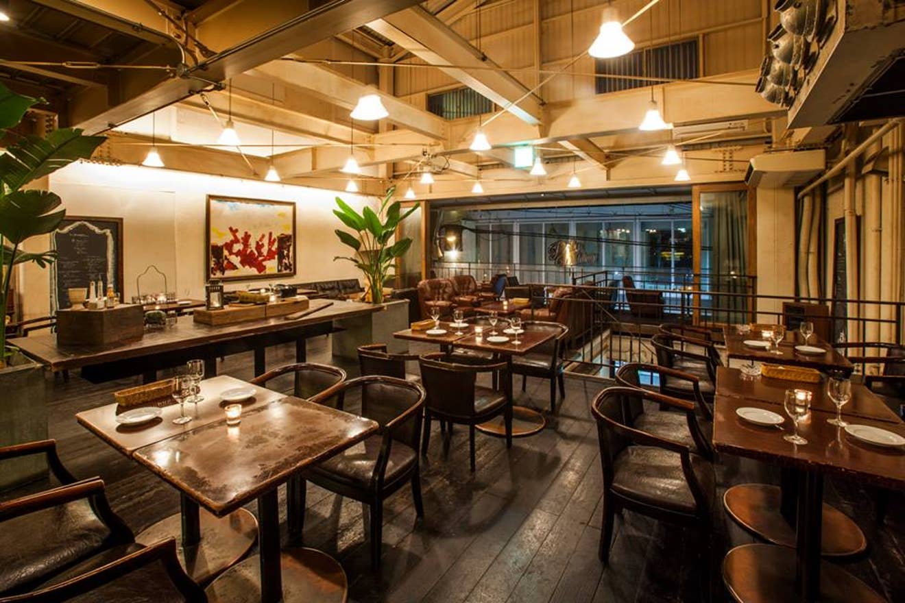 久しぶりに晴れて清々しいからカフェいこ。東京・小田急線「成城学園前」にある喫茶店「ソレイユ」。喫煙可。Wi-Fi、電源なし。成城学園前グルメ成城タバコ小田急線グルメ世田谷区グルメ世田谷区カフェ東京カフェアイスコーヒー喫煙できる喫茶店東京