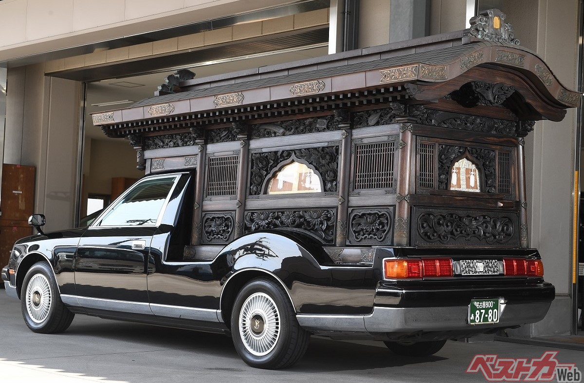 霊柩車ってどんなクルマ？ 詳しく解説！自動車情報・ニュース WEB CARTOP