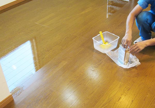 楽天市場最大500円OFFクーポン 10 4 20:00〜9 1:59 フローリング用脱脂剤 500mlフロア コーティング 下地処理ガラスコーティング施工前 油分除去 油膜除去 新生活 引越し フローリング 床 掃除 大掃除 : ピカッとハウス楽天市場店