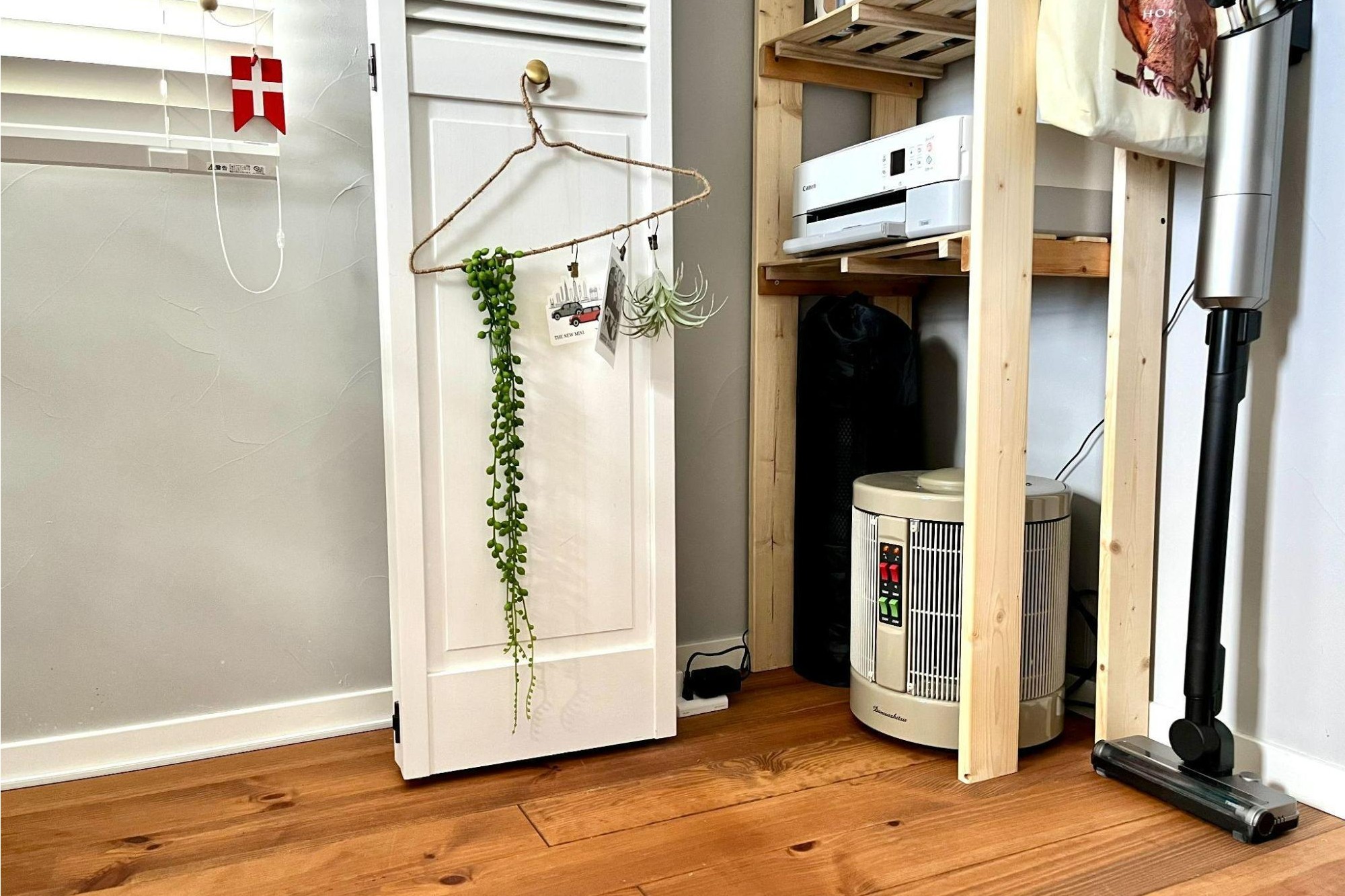 気になるごちゃごちゃどう隠す？ブロガーさんに学ぶ『配線をすっきり隠すコツ』キナリノ