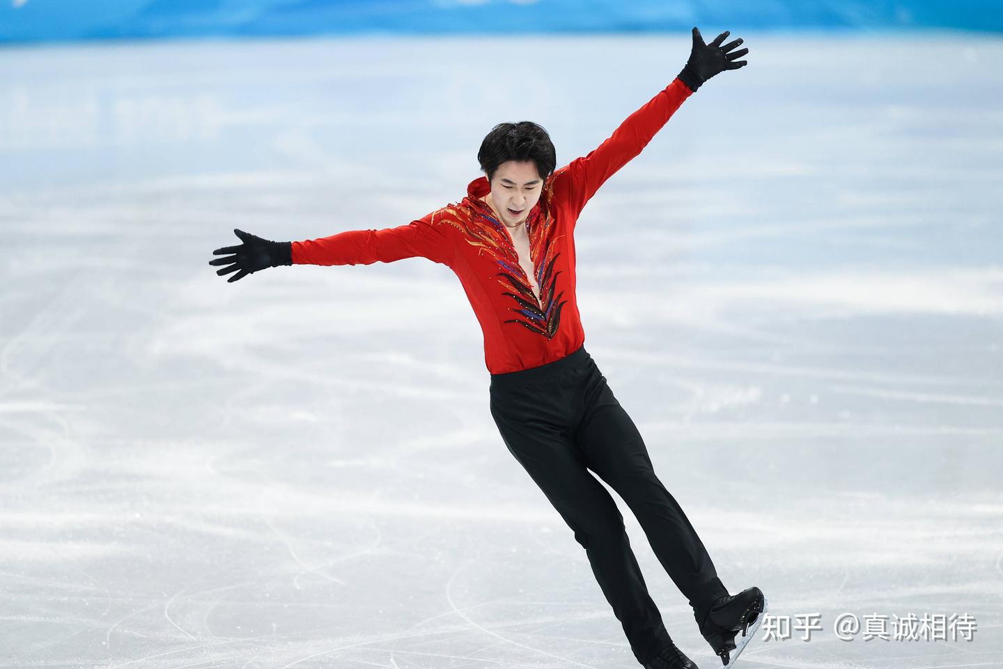 全国花样滑冰大奖赛落幕金博洋新赛季首秀夺冠