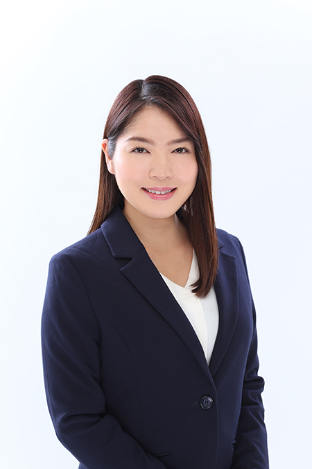 女性起業家プロフィール写真 失敗しない撮影の為に必要な事前準備美容サロン特化デザイナーRisa様宮城仙台のプロフィール 写真・宣材写真なら Photolierフォトリエ 女性カメラマンが撮影します