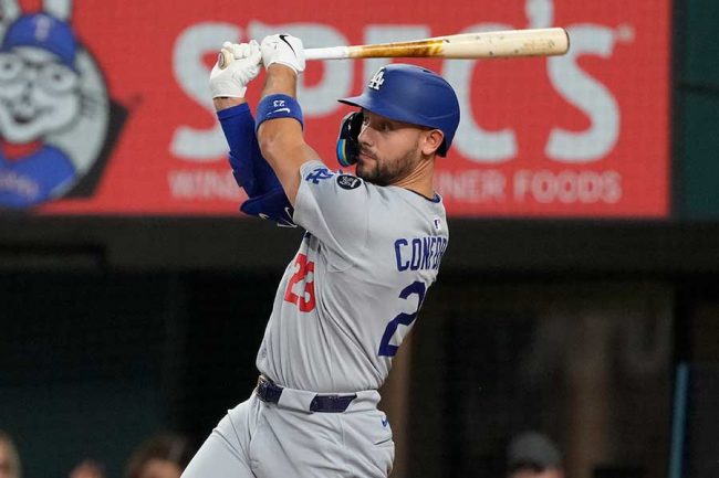 MLB 2023 FA 復活なるか！？ジャイアンツがマイケル・コンフォートと2年で合意MLB4