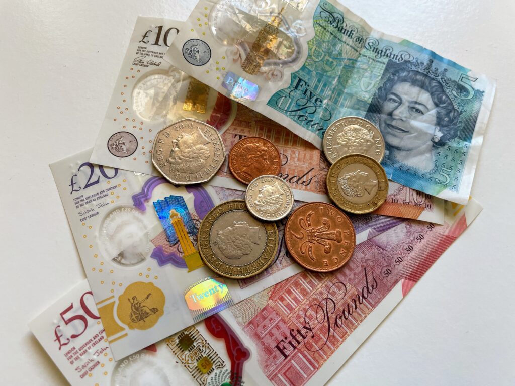 イギリスの新しい１ポンド硬貨、詳細を政府公式サイトより翻訳 – コスモポリタン・エンジニアライフ