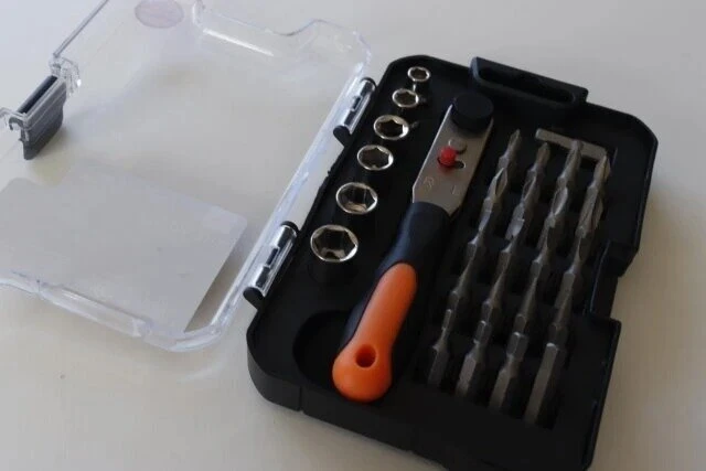 ダイソーのインチヘキサレンチ - 六角棒レンチ 8本組 インチサイズ No.130のレビュージグソーレビューメディア