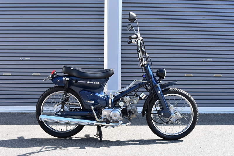 スーパーカブ50カスタムのパーツが多数入荷しました。バイクパーツのジャンクボックス