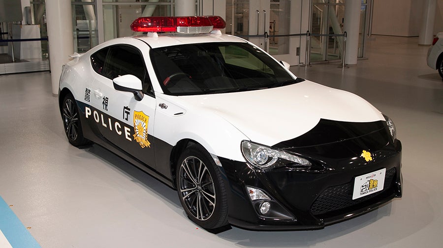 世界最強パトカー軍団に仲間入り ドバイ警察、テスラ新型EV「Cybertruck」をパトカーに採用、2020年導入を発表 1 2ねとらぼ