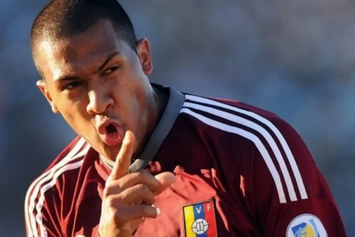 ホセ・サロモン・ロンドン - Wikipedia