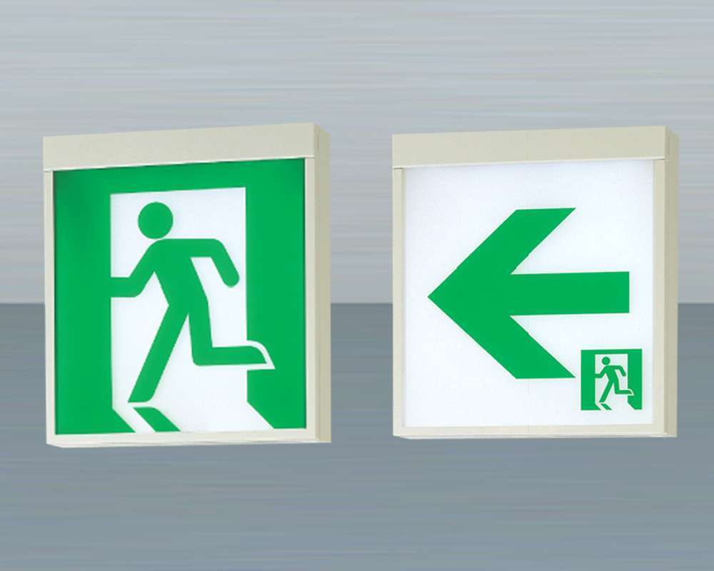 防火扉と非常口 株式会社ライフアシスト