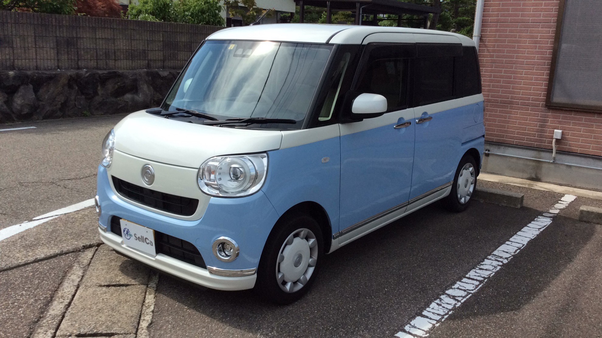 ダイハツムーヴキャンバスの新型と旧型を内装や燃費で比較新車・未使用車の知って得するクルマの知識