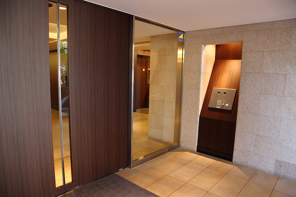 ホームズ 安全への過信は禁物！オートロックマンションのメリット・デメリット住まいのお役立ち情報