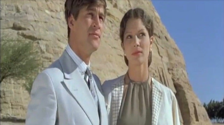 ロイス・チャイルズ1 『華麗なるギャツビー』8 3ページカイエ・デ・モード