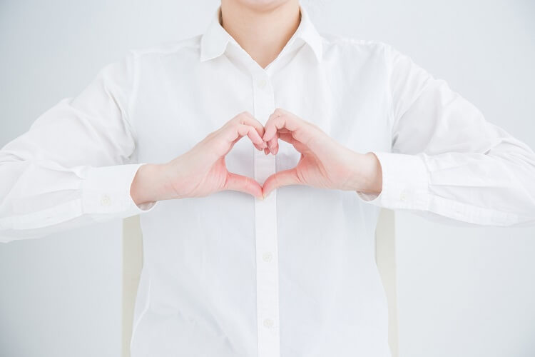 白シャツ 長袖 無地柄 ビジネスカジュアル フォーマル 面接 受験 就活 仕事 - メルカリ