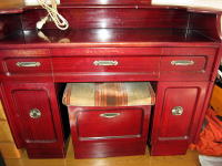 広島で家具の修理はミヤカグへ テーブル天板再塗装