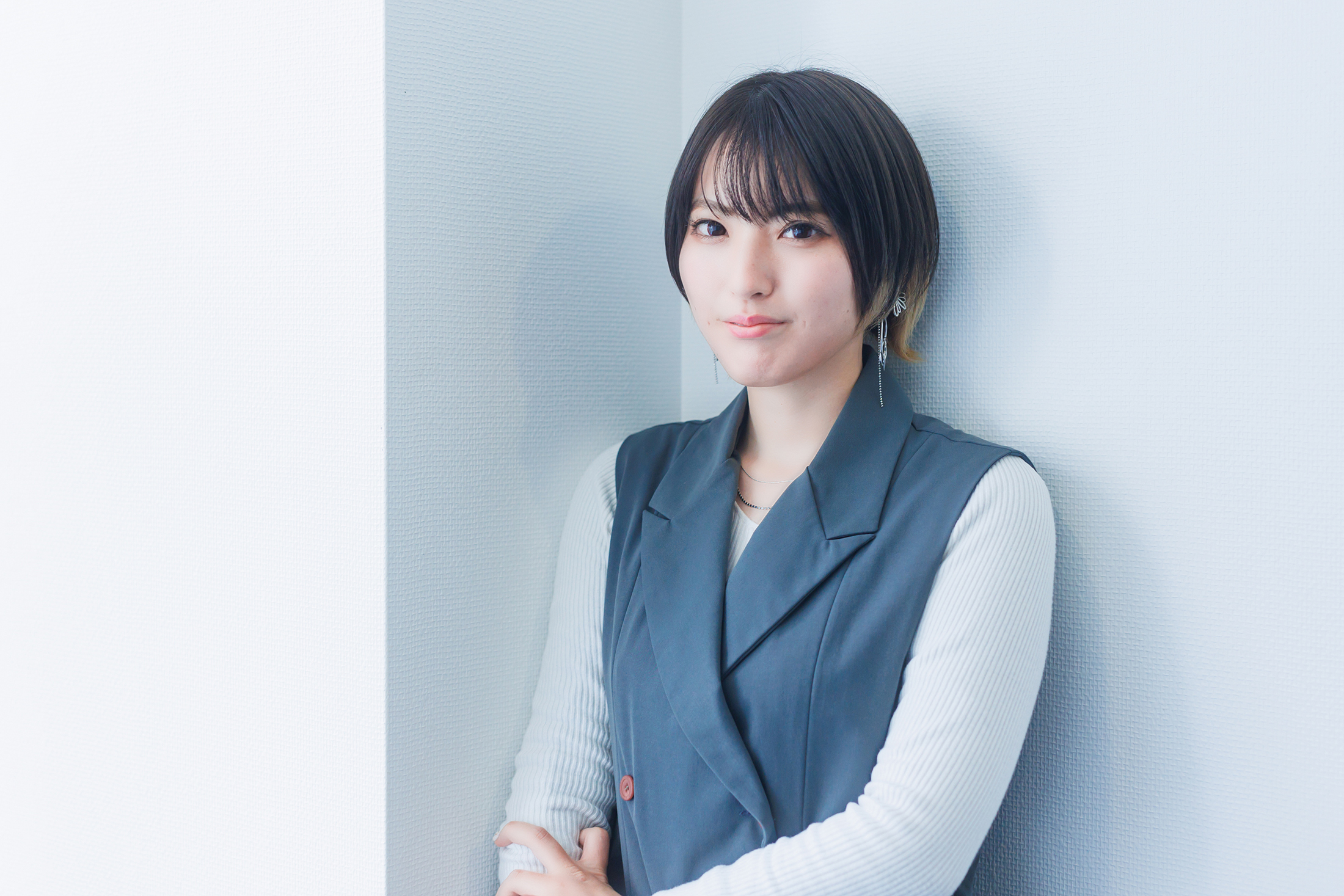 神戸出身のシンガーソングライター優利香、『Humanity』でネガティブな感情もあらわす理由「人間らしさを描きたかった」SPICE -エンタメ特化型情報メディア スパイス