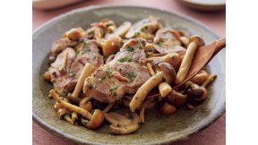 仕上げに下味に！ 業務スーパーの万能調味料「姜葱醤 ジャンツォンジャン 」がスゴすぎる