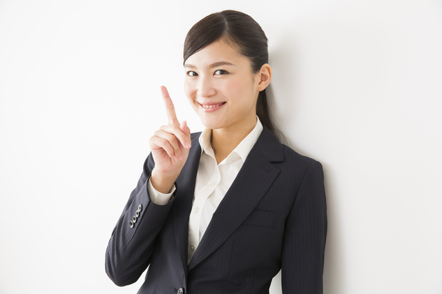 就活に使うワイシャツの色・柄選びのポイント3つ ストライプはOK？賢者の就活