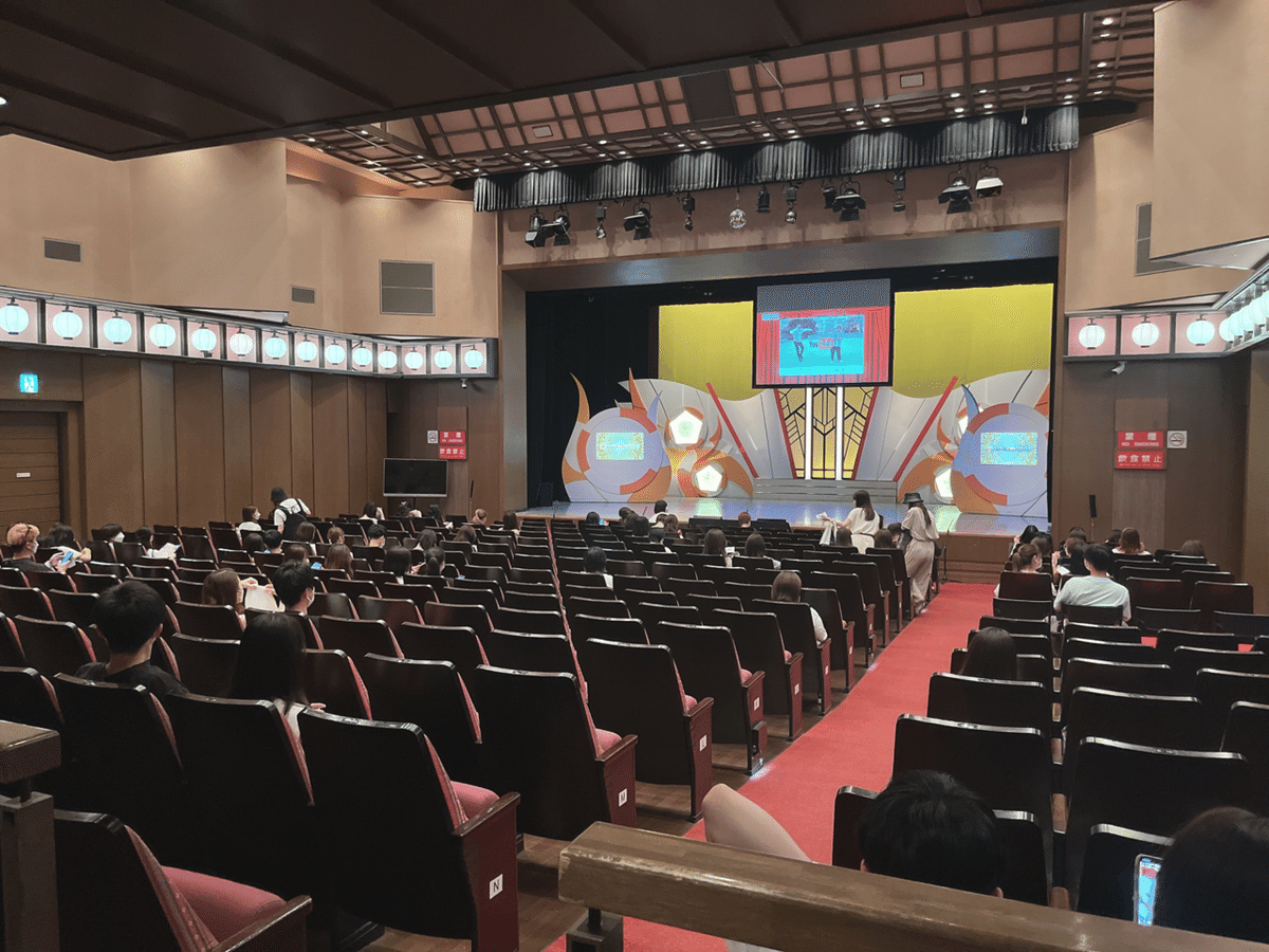 ルミネtheよしもと 東京都新宿区- LiveWalker