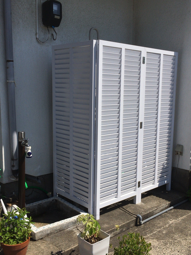 勝手口に「目隠し」テラス屋根 いかがですか？エズコ株式会社 心地よい、暮らしづくりをezuco