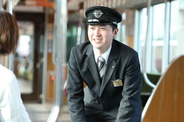 輝く匠： 第1回 未来を担う車掌たちのために今できること：JR西日本