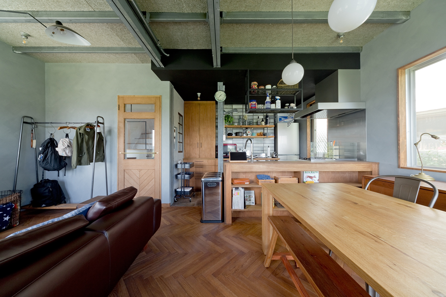 難しい鉄骨造からオープン空間の間取り変更が実現！ - 戸建リノベーション事例リノベりす