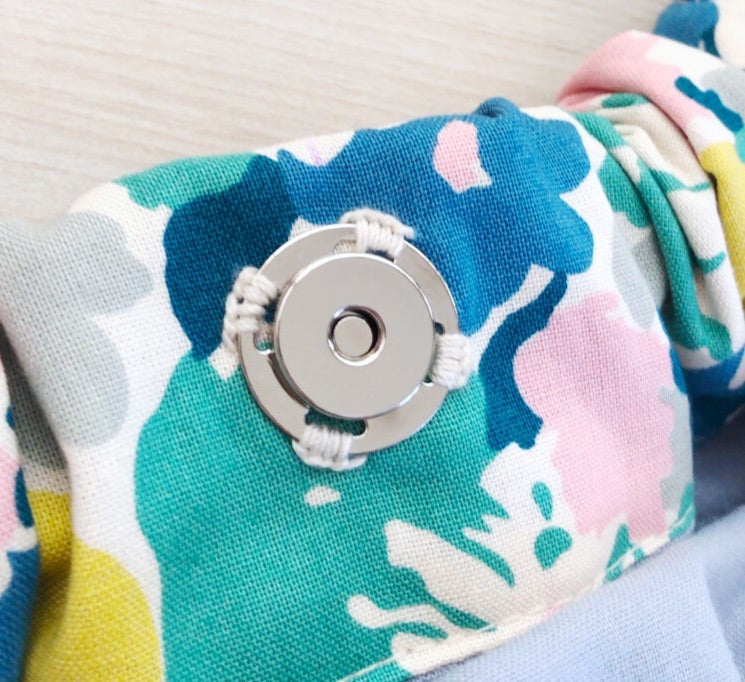 基本 ボタンの付け方－2つ穴・4つ穴・足つき・スナップボタン・マグネットボタン - 裁縫・ソーイング - クチュリエブログ