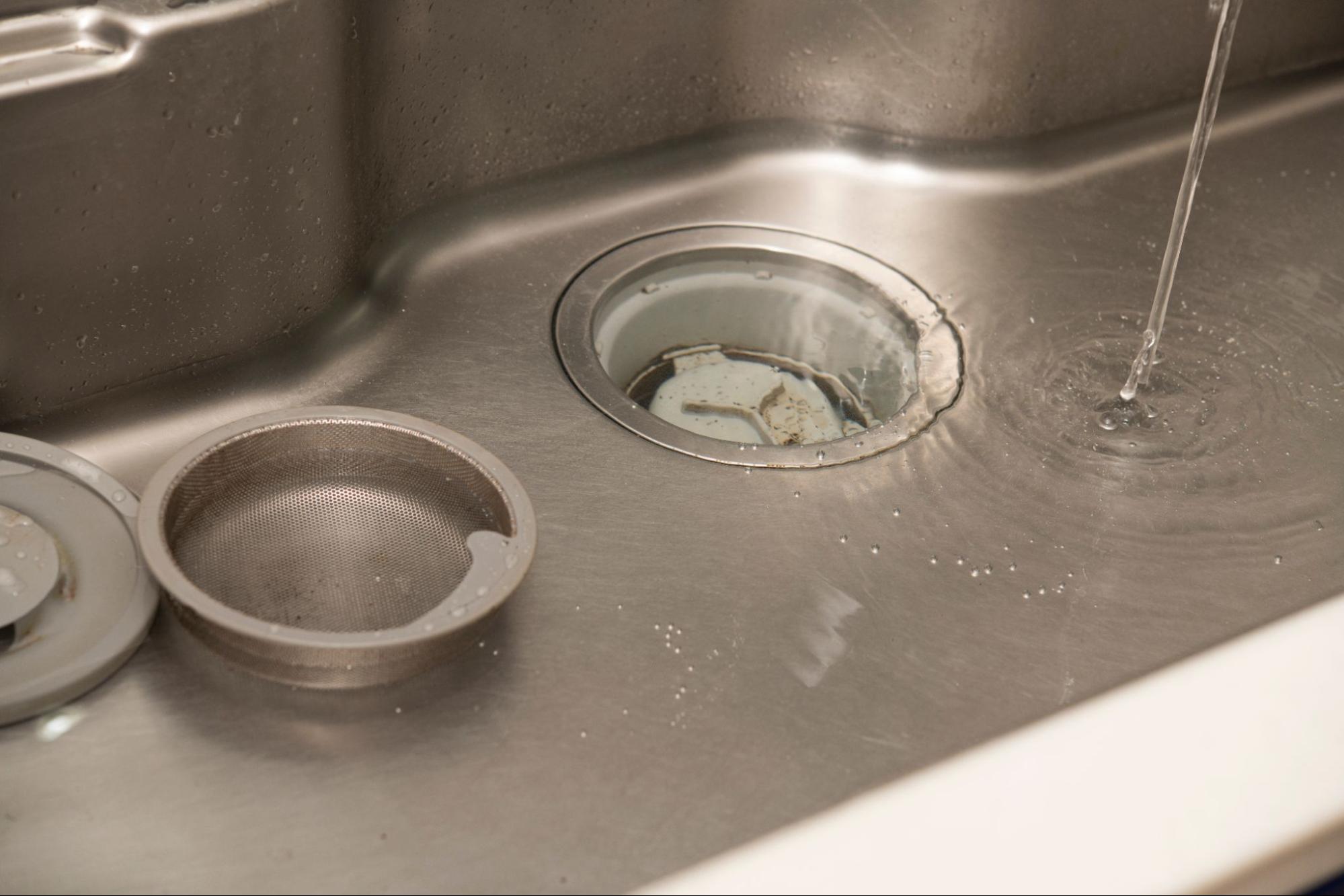 楽天市場 排水溝 掃除 棒 髪の毛 排水溝クリーナー つまり取り つまり キッチン シンク 排水溝掃除 3本セット ヘアキャッチャー パイプクリーナースティック お手入れ 排水管 : スマホケースのCINC SHOP