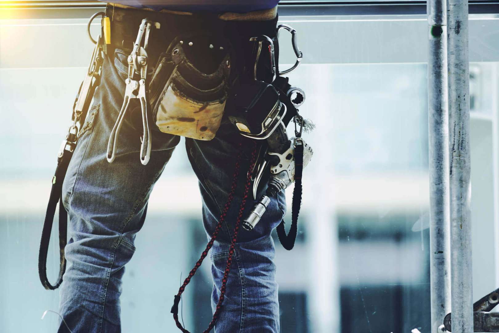 イラストを使った親近感のある税理士法人のホームページデザイン税理士のWeb制作なら「オルトベース」