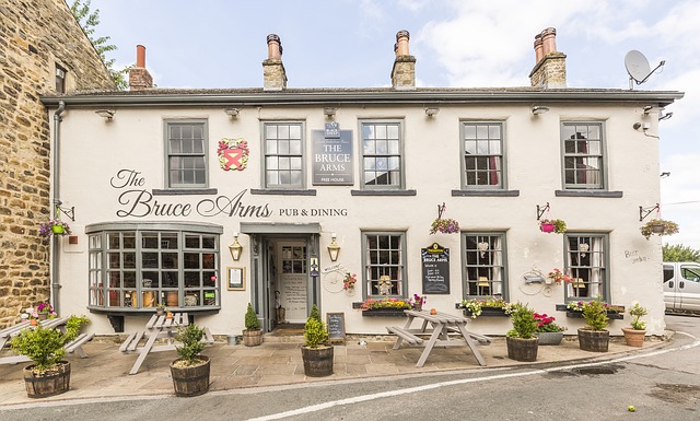 世界の変な法律 ヨーロッパ編 - YouTube