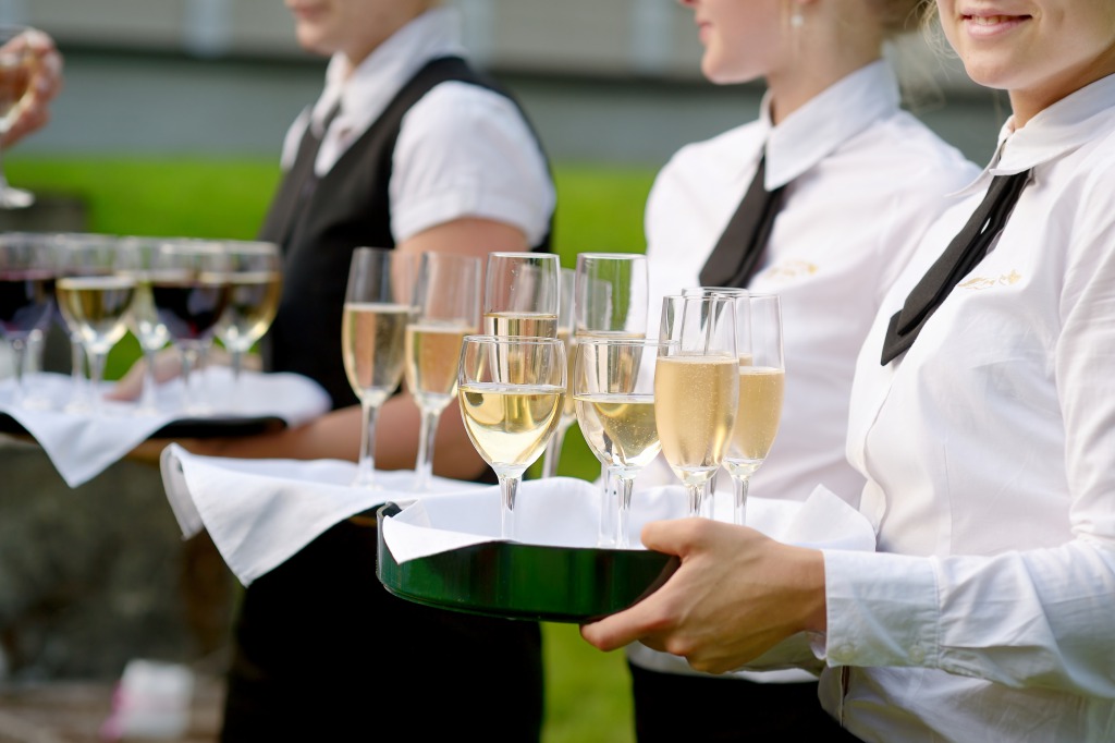 東京都 ホテルスタッフ 髪色自由 シフト制のバイト・アルバイト・パートの求人アルバイトネクスト