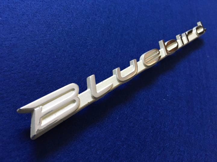 車エンブレム旧車