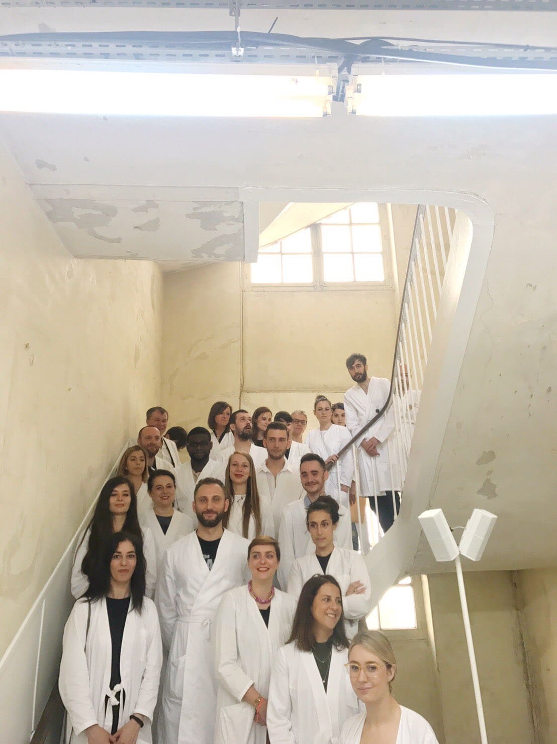 maison martin margiela マルジェラ白衣コート スタッフ着用