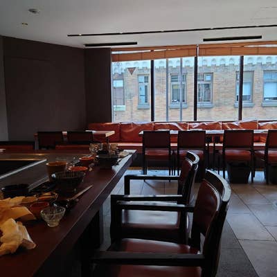 神田 圧倒的なコスパで贅沢食材三昧！日本酒ペアリングを楽しむ鉄板割烹がOPEN「くずし鉄板 あばぐら」 : 恵比寿 銀座大好き新米フードアナリスト・ハツのブログ