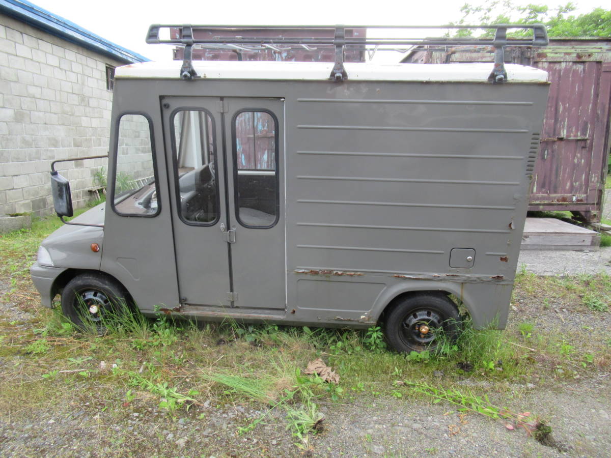 ダイハツ ミラウォークスルーバン １日１０，０００円 - キッチンカー 製作 リニューアル 買取 レンタル専門店