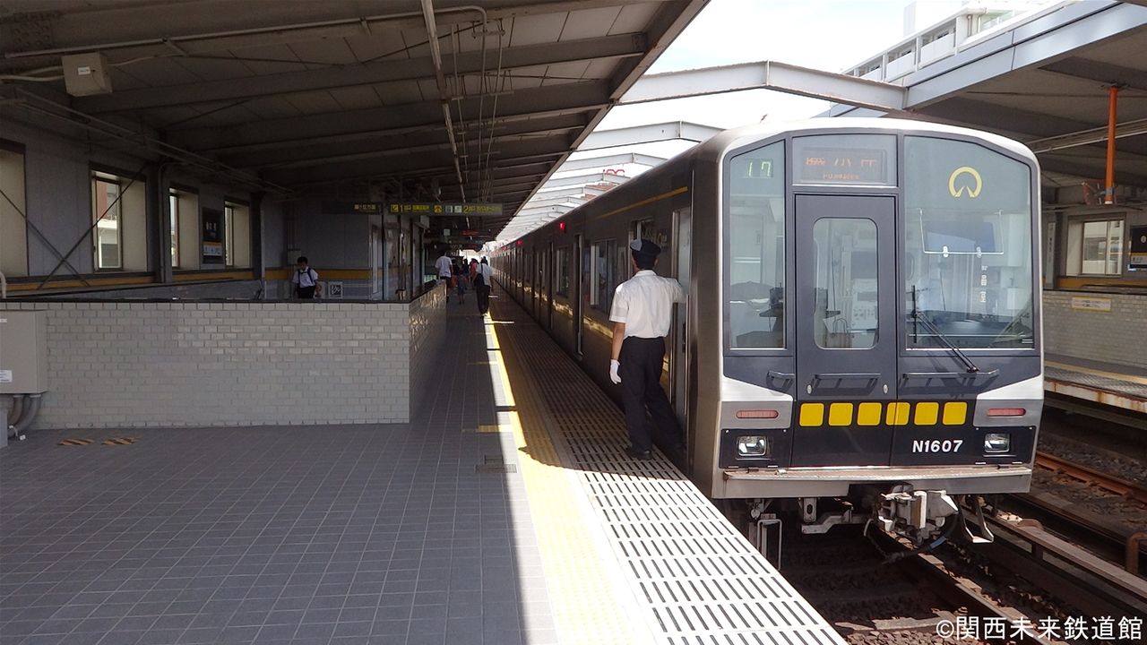 地下鉄東山線N1000形 車内内装・運転席まるはち交通