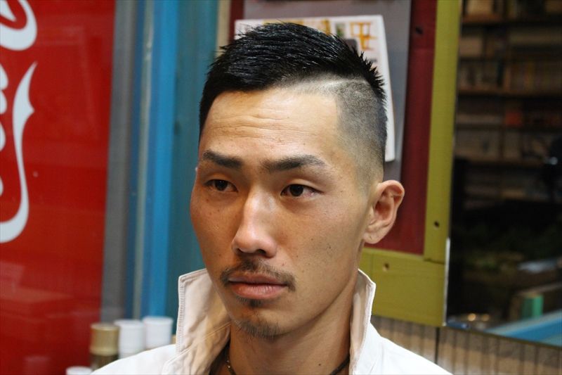 震災刈りのビジネスヘアでおススメは？震災刈り ビジネスヘア 厳選 １５選軟毛メンズ髪型２５歳以上の出来る男の大人ヘアスタイル