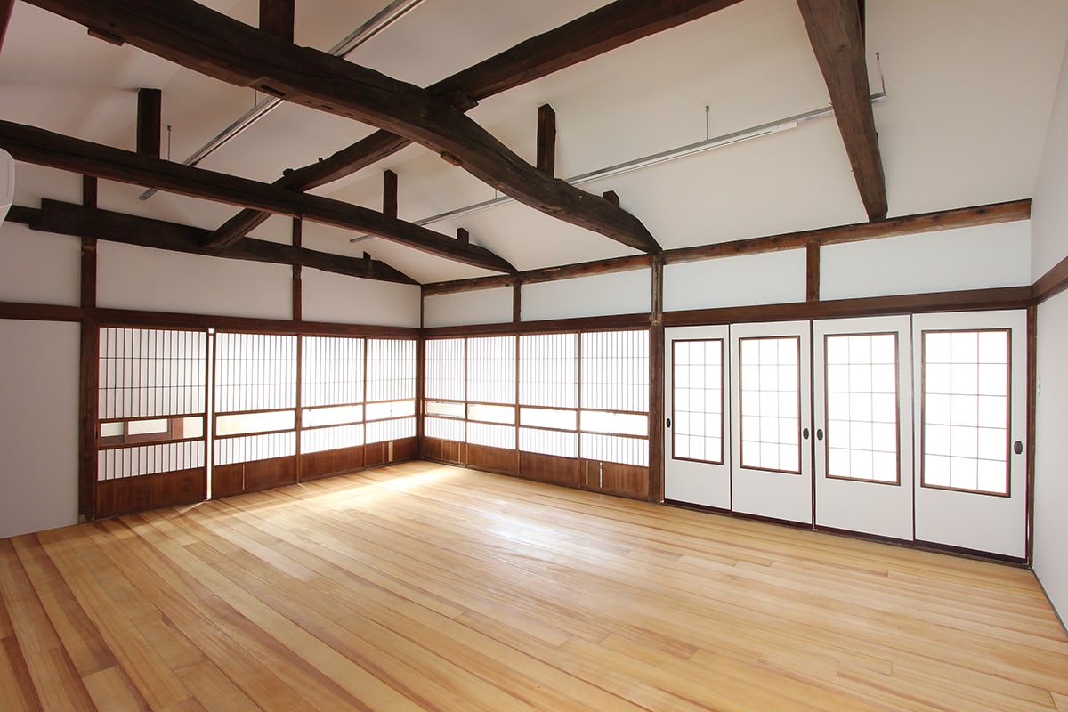 コワーキング＆シェアオフィスCOMMUNE – コワーキングスペースを検索