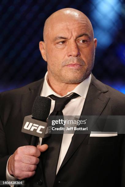 今夏の選挙では政治家たちが戦略の一つとして活用するかも？ Podcastが再注目 - Peachy ピーチィ- ライブドアニュース