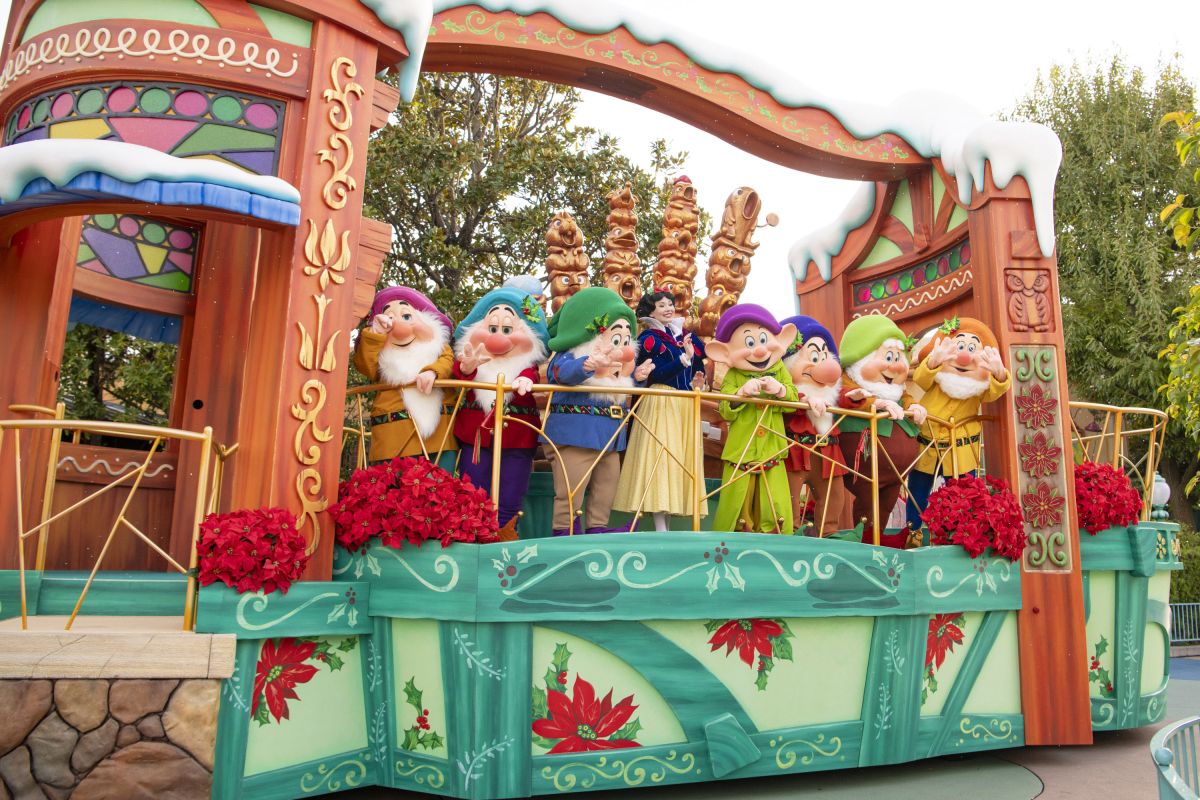 ディズニーランド ワールドバザールのハリントンズ・ジュエリー＆ウォッチでプリンセスグッズを探そう！女子なら嬉しいお土産＆プレゼント探しにピッタリ。 -ひまわり姉妹日記