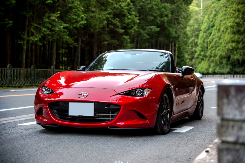 GMジャパンが新型「シボレー・コルベット」を日本初公開 東京オートサロン2020ニュース- webCG