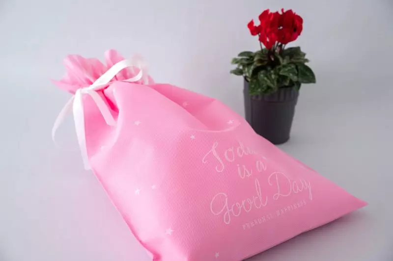 時間短縮ラッピング初心者でもできる! ギフト券の包み方植物生活