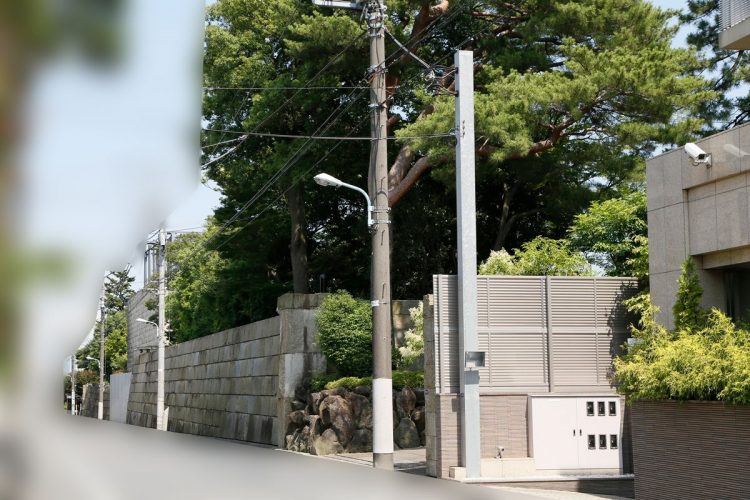 柳井正とはどんな人？自宅の豪邸から年収・資産、エリート息子まで徹底解剖！ – ビジネス用語一覧