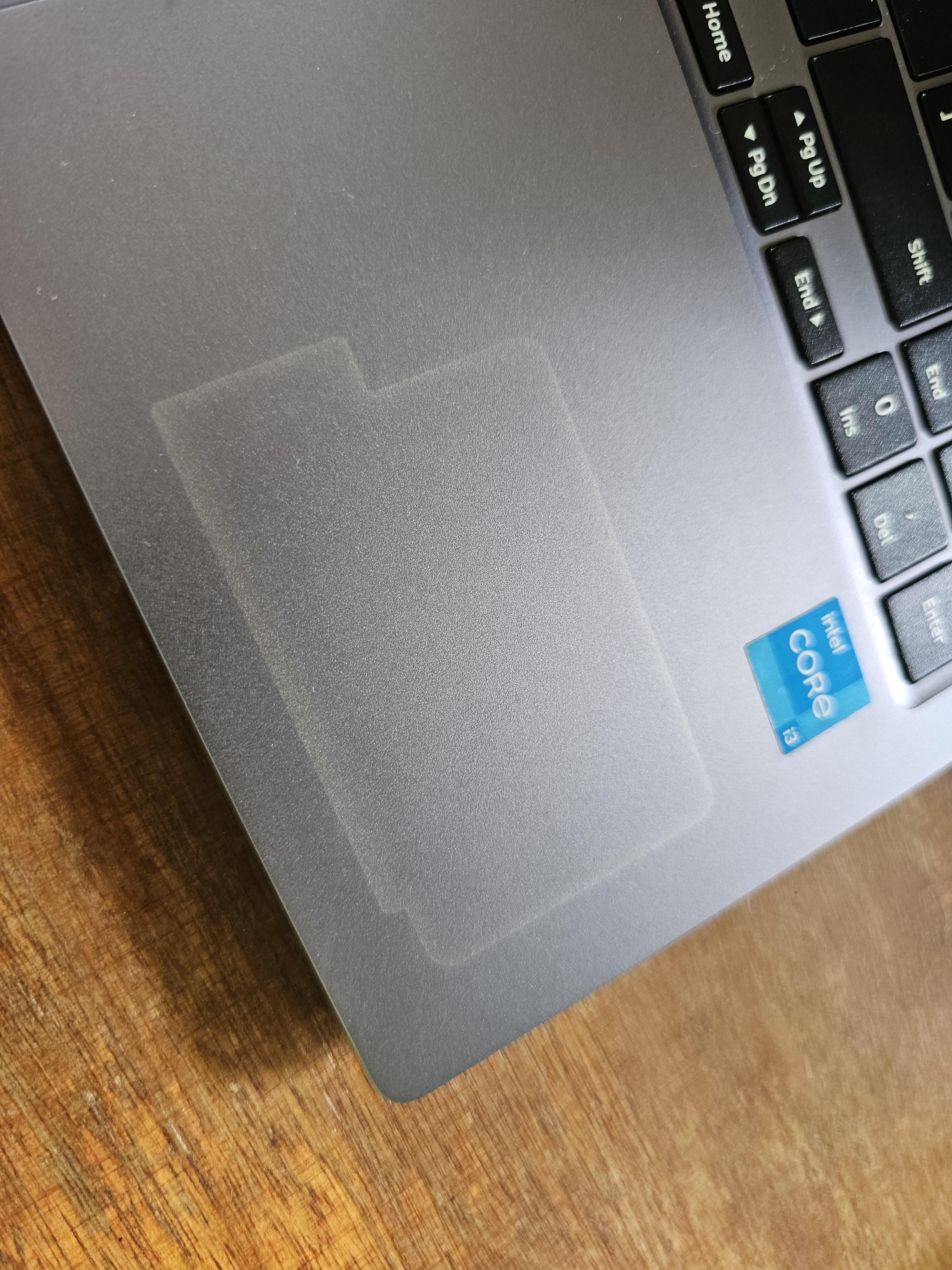 メーカー製PCの「エンブレムシール」は汚損 紛失で再発行してもらえる？ 2023年3月版- ITmedia PC USER