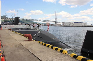 オリジナル 潜水艦のおトイレ事情 - A士のイラスト - pixiv