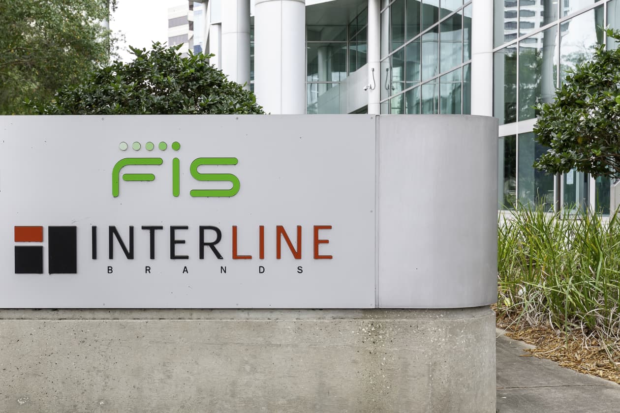 FIS - International Ski and Snowboard Federation