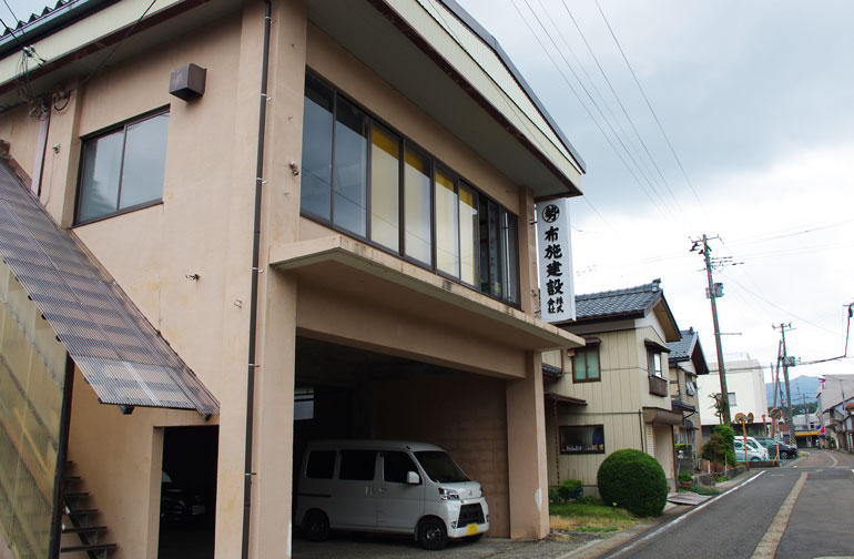 黄金屋根の稲荷宮 神棚 □ 特上 重ね塗り□ 通し屋根 三社