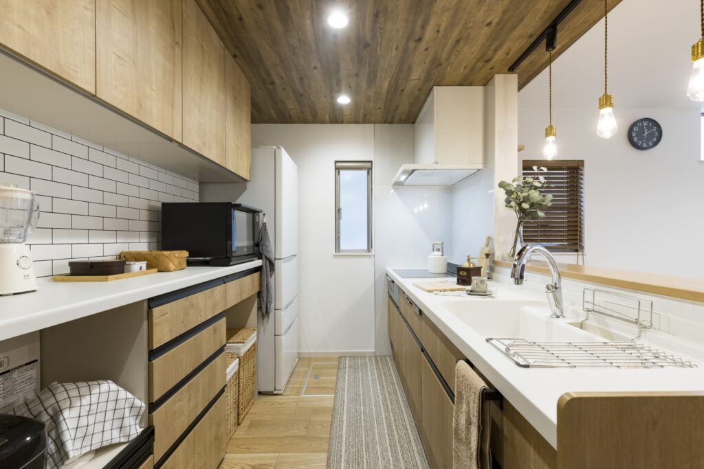 キッチンのリフォーム相場を実例から紹介！注意点、業者選びなども解説ハウジング重兵衛