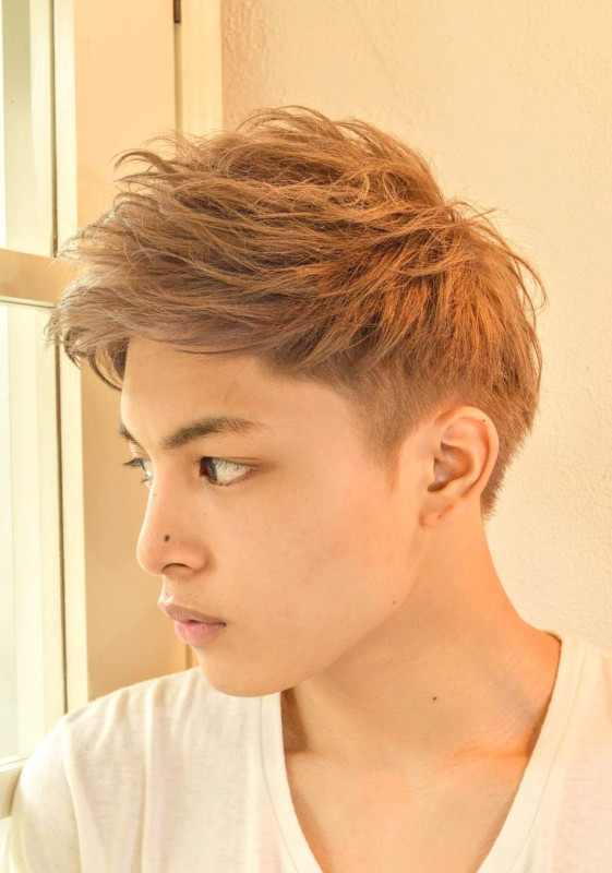 2025年秋 20代のメンズに似合うビジネス・オフィス系髪型 ヘアカタログ・ヘアスタイル を探す - OZmallビューティ